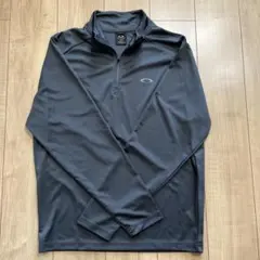 オークリー　長袖ジャージ　ハーフジップ　ダークグレー　Lサイズ
