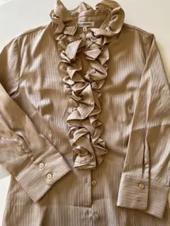 ナラカミーチェ　フリルシャツ