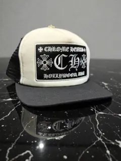 【値段交渉可能】新品、早い者勝ち！CHROME HEARTS トラッカーキャップ