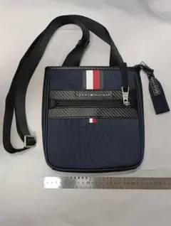 海外版 Tommy Hilfiger ネイビー ショルダーバッグ