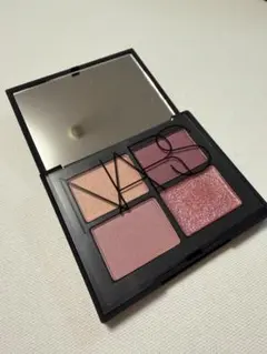 NARS クワッドアイシャドー KUALA LUMPURのサムネイル