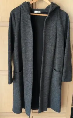 フード付きカーディガン