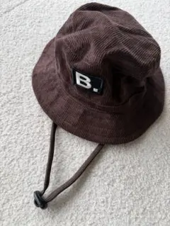 agnes b. ベビー帽子 バケットハット コーデュロイ ロゴ付