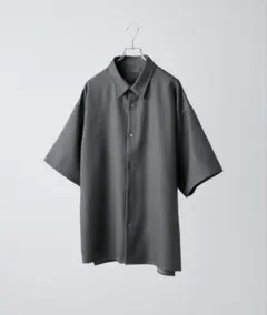 【新品未使用タグ付き】CLEL 半袖シャツ グレーのサムネイル