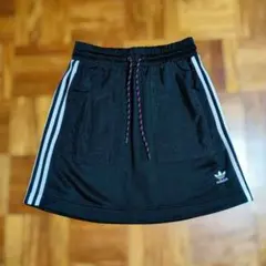 adidas Originals アディダス スカート スリーストライプ OT
