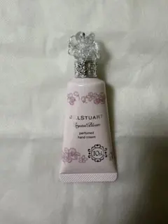 jillstuart クリスタルブルーム ハンドクリーム ドレスエディション