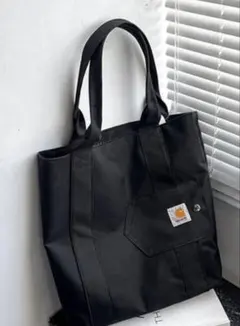 【新品タグ付】　Carhartt 　トートバッグ　男女兼用　ブラックのサムネイル