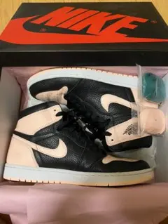 ナイキ　エアジョーダン1  レトロハイ　OG クリムゾン