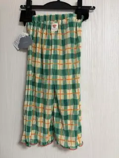 【新品未使用タグ付き】futafuta プリーツチェックパンツ バースデイ