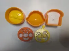 アンパンマン　お弁当用抜き型、ふりかけプレートセット