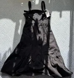 ハニーズ　ワンピース　黒　Mサイズ