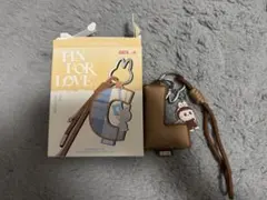 ラブブ　イニシャルチャーム　ストラップ PIN FOR LOVE