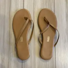TKEES ビーチサンダル ベージュのサムネイル