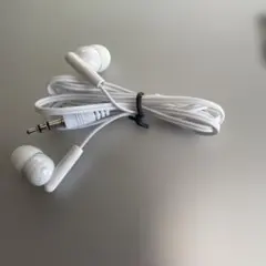 ホワイト 有線イヤフォン 3.5mmジャック