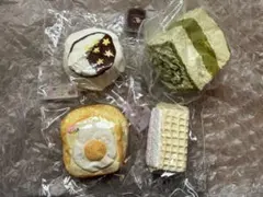 MoMo スクイーズ パン 、焼き菓子4種セット | Mercari