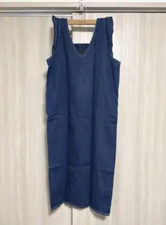 KBF 肩フリルVネックデニムジャンパースカート