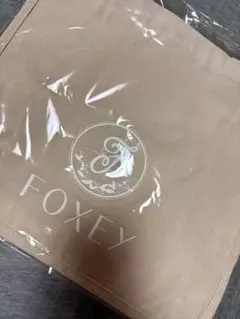 お値下げしました‼️『未開封』FOXY ベージュ トートバッグのサムネイル
