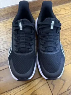 PUMA ダッシャー ハンズフリーシューズ 24.0cmのサムネイル
