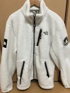 Item thumbnail for item 9e16af9c-b08f-4805-b424-f5eb1b7b7777