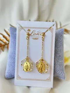 ゴールドシェルゆれるピアス