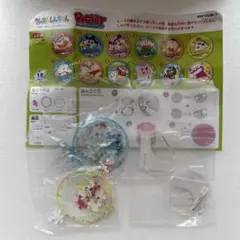 クレヨンしんちゃん 組み立てパズル 卓上スタンド付き