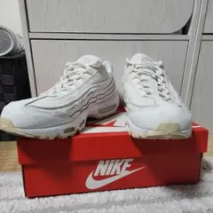 Nike Air Max 95 エッセンシャルホワイト