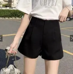 GRL タックハイウエストショートパンツ at1744