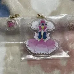 プリキュア 一番くじ E賞 コスチュームアクリルチャーム キュアラブリー