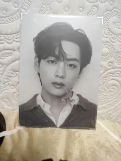 BTS 公式 V MONOCHROME PREMIUM PHOTO