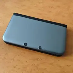 Nintendo 3DS LL 本体 シルバー×ブラック