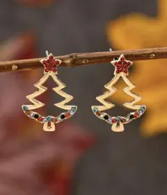 ☆当日発送☆クリスマスツリー カラフル ピアス