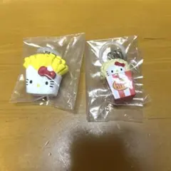 ハローキティ　アメリカンデザイン　めじるしアクセサリー　2点セット