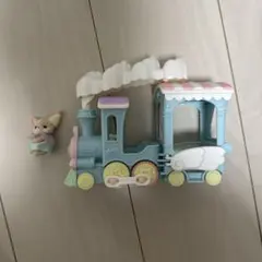 シルバニアファミリー ふわふわ雲のパレードトレインセット　赤ちゃん付き