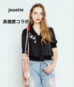 jouetie 高橋愛コラボ 花柄刺繍 サテン 半袖ブラウス ブラックのサムネイル
