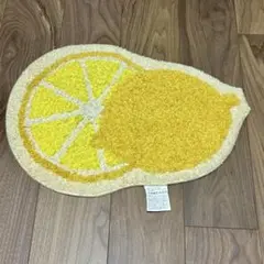 レモン型マット‎