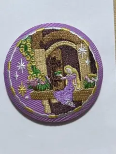 ディズニー　刺繍缶バッジ　第二弾　ラプンツェル　②