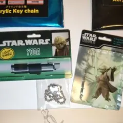 スターウォーズ アクリルキーチェーン ヨーダ 二種