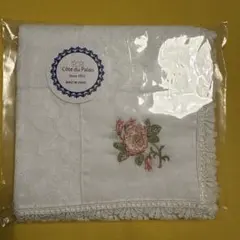 レース刺繍入りタオルハンカチ25センチ