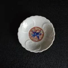 -213//y15　③　九谷焼　白磁　陽刻　麒麟　小皿　レトロ