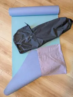 ホットヨガスタジオLAVA　SUKALAブランド ヨガマット、ケース＆ヨガラグ