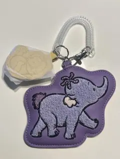 Item thumbnail for item 1eb76f9d-7a17-4e29-ae77-314e6df3b075