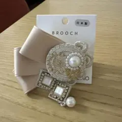 日本製 パール装飾 ブローチ