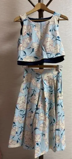 ロイヤルパーティ 水色 花柄 セットアップ ガウチョパンツ