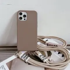 iPhone13proケース　ショルダーケース　紐付　肩掛け　ベージュ　ブラウン