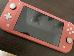 Nintendo Switch Lite 本体 コーラル