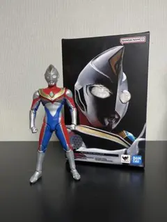 S.H.Figuarts（真骨彫製法） ウルトラマンダイナ フラッシュタイプ