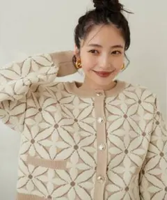 natural couture モールヤーンお花ジャガードカーディガン