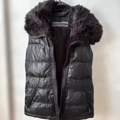 ZARA BASIC ブラック ダウンベスト S