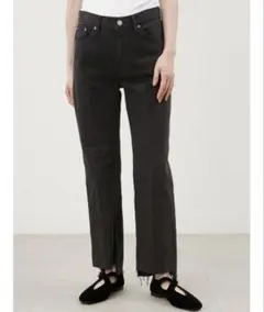 ❗️限定値下げ❗️Mila Owen /裾段差テーパードデニムパンツ