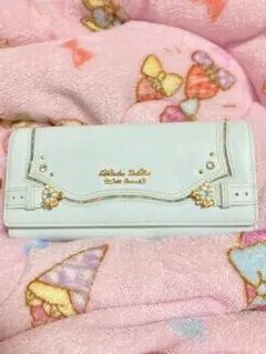 【最終値下げ】Samantha Thavasa 花モチーフ 長財布